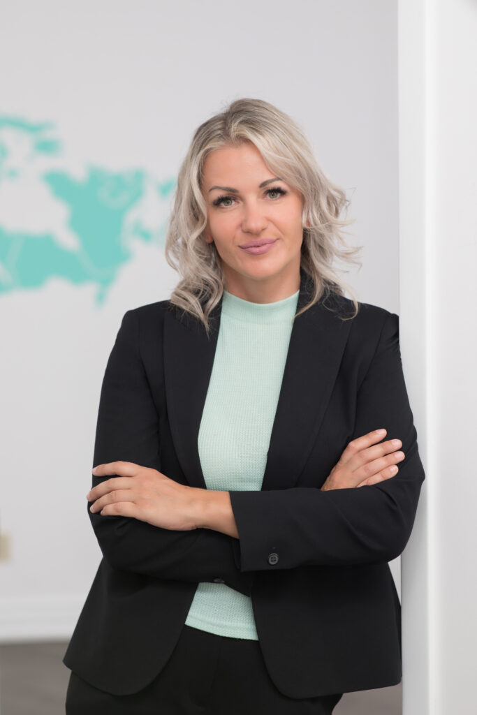 Paulina Harirbafan​